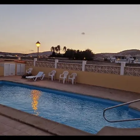 别墅 8 Casa Tomas *